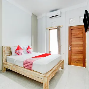Oyo Flagship 90756 Melasti Hills & Cafe Hotel