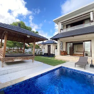 Dikebun Villa