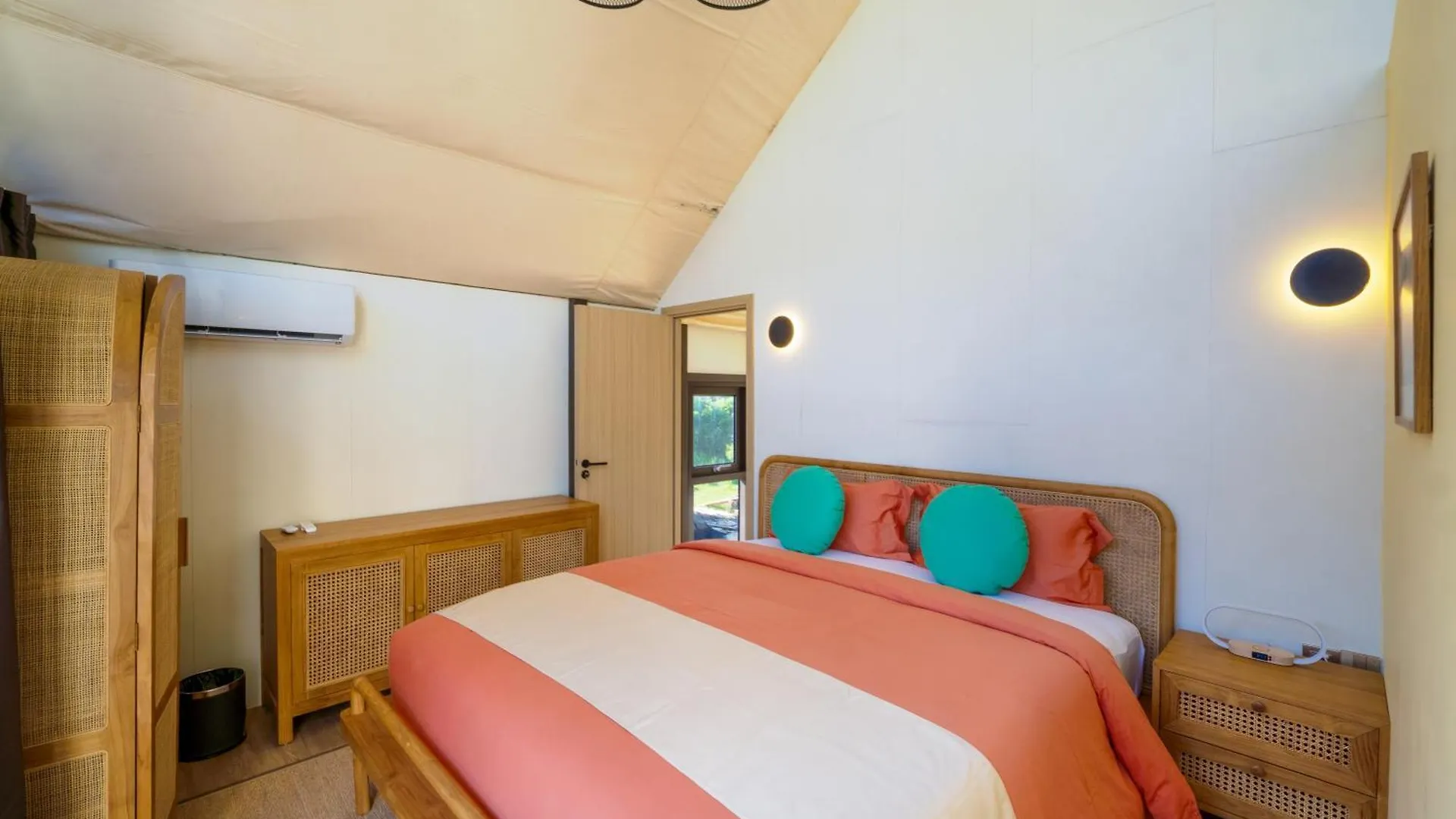 Chalet Meadow